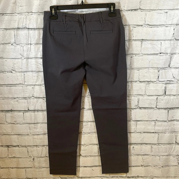 Van Heusen gray stretch pants 2 - Picture 2 of 4